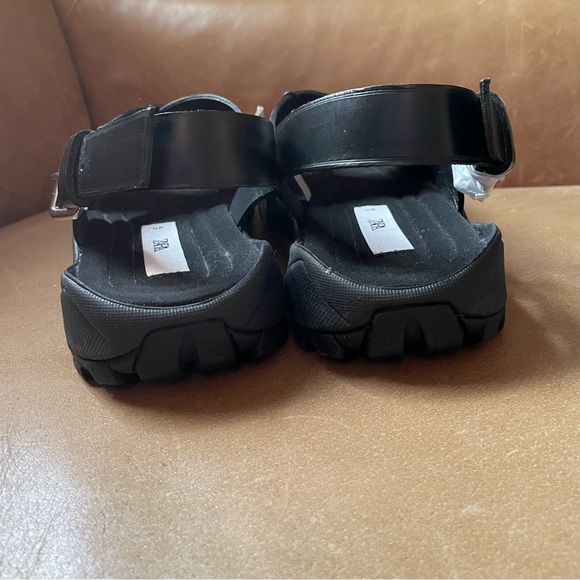 NWT Zara Vibram soled leather sandals lug trek black urban city size 39 - Picture 11 of 12